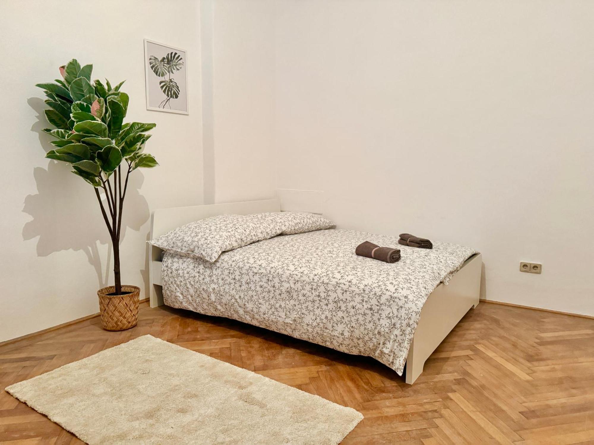 Spacious - 15 Min To Center * Wien